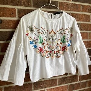 Crop White Embroidered Top size Small